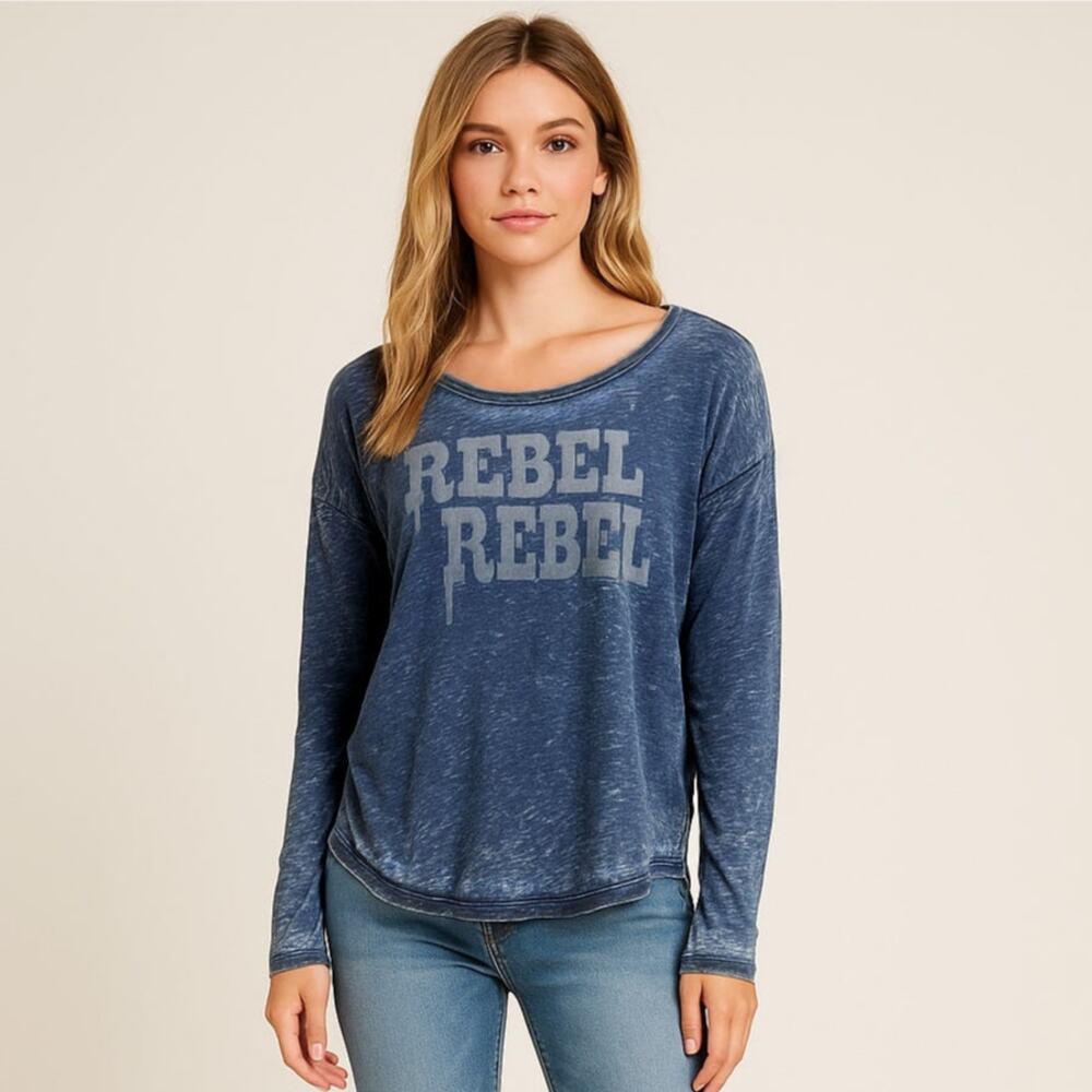 NWOT Chaser Rebel Rebel Oversized Long Sleeve Tee Sz Small